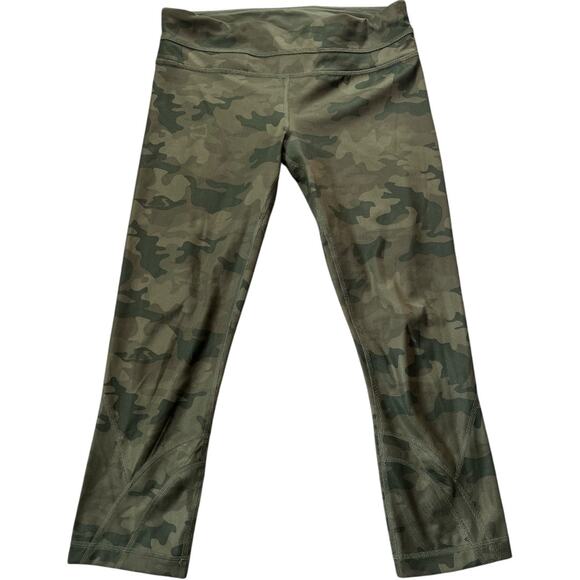 Lululemon Run Inspire Crop II *All Luxtreme Savasana Camo Fatigue Green SZ 6 EUC - Picture 10 of 12